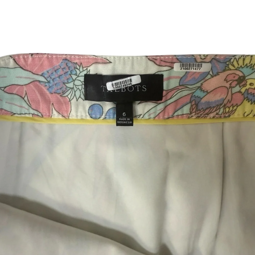 Talbots Pastel Tropical Parrot Print A-line mini skirt. Size 6